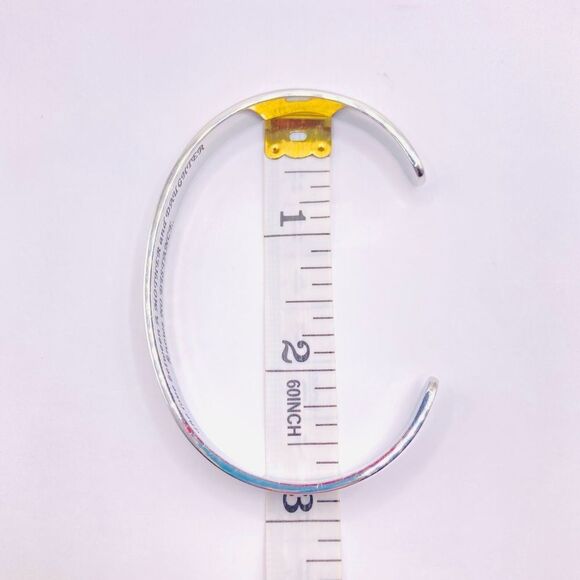 Minimalist Inspirational mother daughter cuff bracelet - Picture 4 of 4